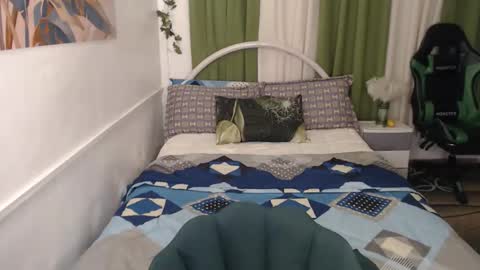 Snapshot of pinaymistress1983 chatting on 14, 3, 2026 PnayMistress1983 online show from 14, 3, 2026