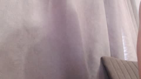 Snapshot of pineapple__mood chatting on 16, 7, 2026 online show from 16, 7, 2026
