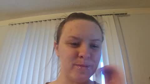 Snapshot of pinessbunny69 chatting on 8, 4, 2026 pinessbunny69 online show from 8, 4, 2026