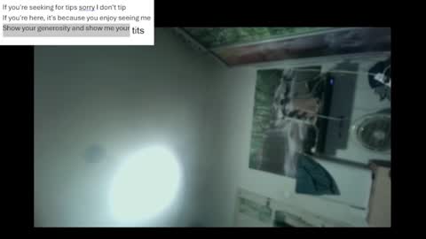 pini_z online show from 6, 1, 2025