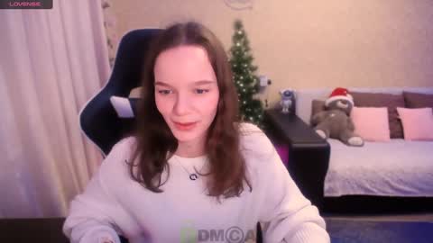Stephanie online show from 6, 12, 2024