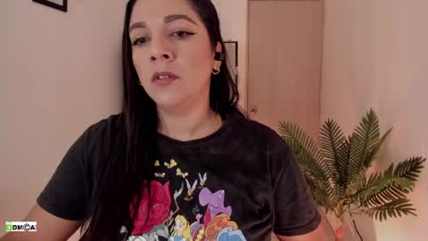 Snapshot of pink_kitten_ chatting on 19, 6, 2026 Eli online show from 19, 6, 2026