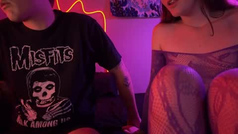 18 couple - come chat  online show from 1, 7, 2026