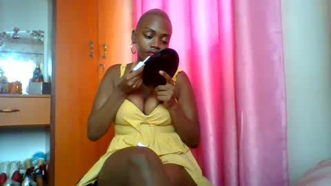 Snapshot of pinkdomina01 chatting on 18, 7, 2026 pinkdomina01 online show from 18, 7, 2026