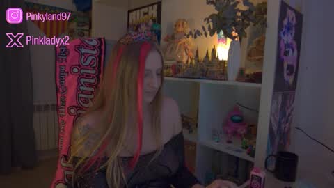 pinkladyx2 online show from 15, 2, 2026