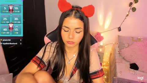 Snapshot of pinkpantherr_ chatting on 27, 12, 2024 Sarah .. online show from 27, 12, 2024