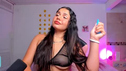 Snapshot of pinkpantherr_ chatting on 16, 11, 2025 Sarah .. online show from 16, 11, 2025