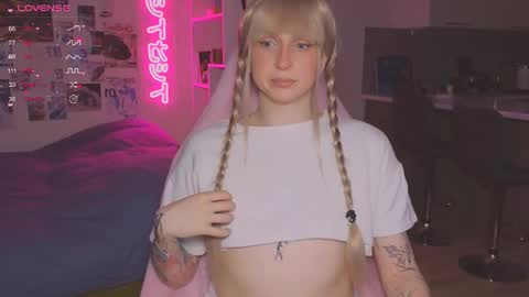 pinkvenom_ online show from 30, 11, 2025