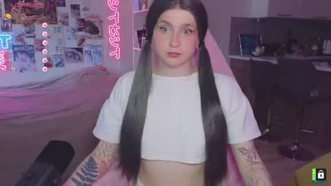 Snapshot of pinkvenom_ chatting on 13, 7, 2026 pinkvenom_ online show from 13, 7, 2026
