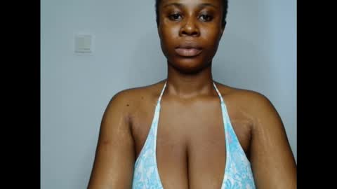 pinkxsugar online show from 12, 10, 2025