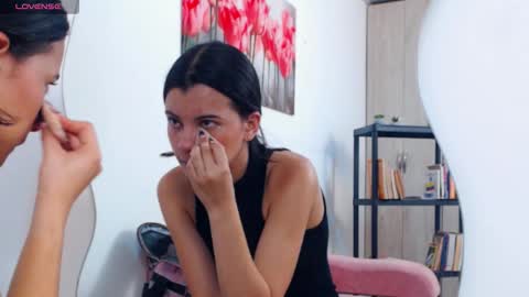 pinky_f00x online show from 26, 2, 2026