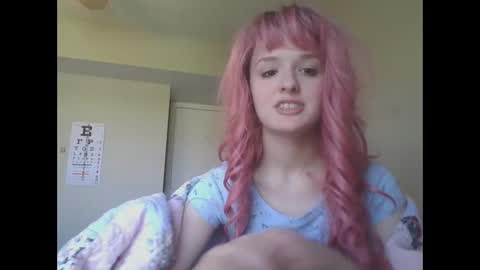 Snapshot of pinkykittykat chatting on 19, 4, 2026 pinkykittykat online show from 19, 4, 2026