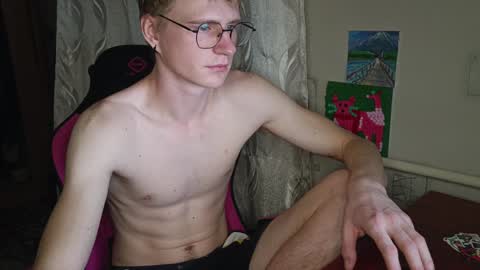 Snapshot of pinochetti chatting on 10, 1, 2025 Incubus online show from 10, 1, 2025