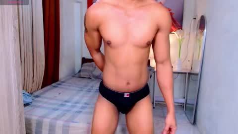 Snapshot of pinoymilker chatting on 6, 2, 2025 ethan online show from 6, 2, 2025
