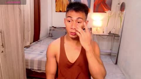 Snapshot of pinoymilker chatting on 10, 3, 2025 ethan online show from 10, 3, 2025