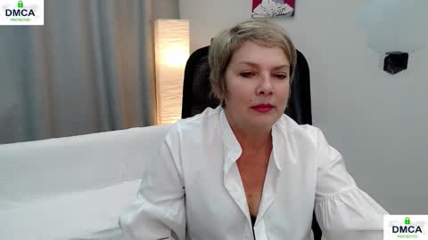 Bella online show from 2, 2, 2026