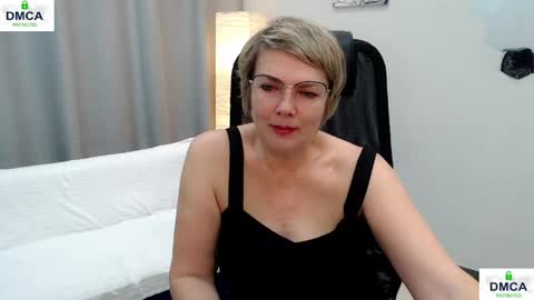 Bella online show from 16, 4, 2026