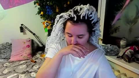 Eugenia online show from 31, 1, 2025