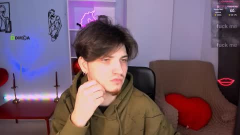 Snapshot of pit_wetty chatting on 21, 12, 2025 Pitt online show from 21, 12, 2025