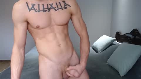 Snapshot of piter_penis chatting on 5, 12, 2024 Piter Penis online show from 5, 12, 2024
