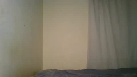 Snapshot of pixie_roman chatting on 4, 2, 2025 Majesty online show from 4, 2, 2025