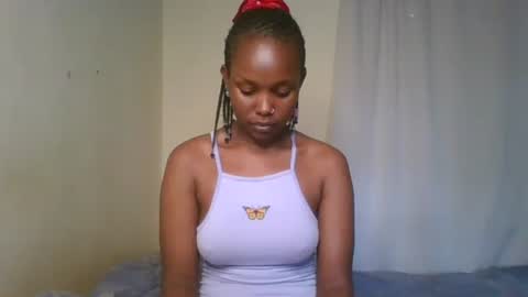 Snapshot of pixie_roman chatting on 4, 2, 2025 Majesty online show from 4, 2, 2025