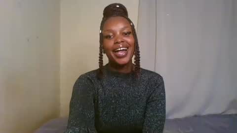 Snapshot of pixie_roman chatting on 26, 2, 2025 Majesty online show from 26, 2, 2025