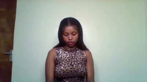 Snapshot of pixie_roman chatting on 5, 3, 2026 Majesty online show from 5, 3, 2026