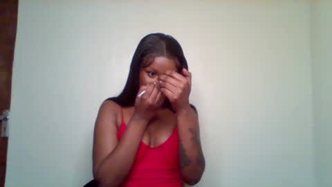 Snapshot of pixie_roman chatting on 8, 3, 2026 Majesty online show from 8, 3, 2026