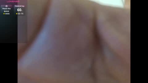 Snapshot of pixieluxxx chatting on 5, 5, 2026 PixieLuxXx online show from 5, 5, 2026
