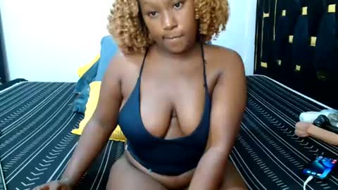 Snapshot of pixietease1 chatting on 17, 7, 2026 pixietease1 online show from 17, 7, 2026