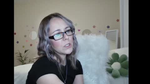 Lynn online show from 20, 1, 2025