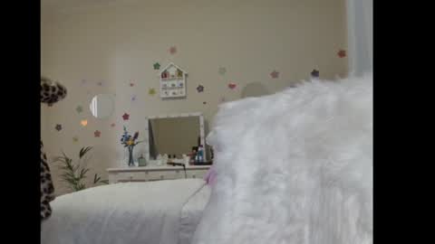 Lynn online show from 23, 1, 2025