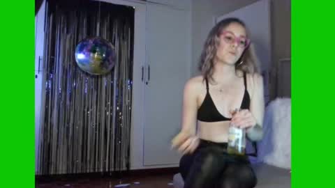 Lynn online show from 18, 2, 2025