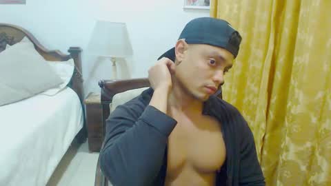 Snapshot of playboy_sex6 chatting on 21, 2, 2025 PETER online show from 21, 2, 2025