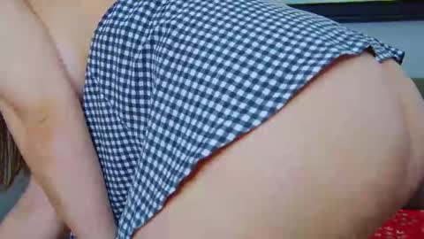 Snapshot of playful_hottiex chatting on 3, 1, 2025 Hottie online show from 3, 1, 2025