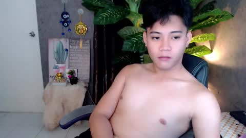 Snapshot of playful_kenzo chatting on 8, 12, 2024 Kenzo online show from 8, 12, 2024