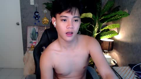 Snapshot of playful_kenzo chatting on 9, 12, 2024 Kenzo online show from 9, 12, 2024