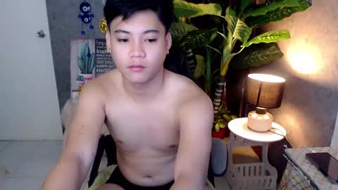 Snapshot of playful_kenzo chatting on 14, 1, 2025 Kenzo online show from 14, 1, 2025