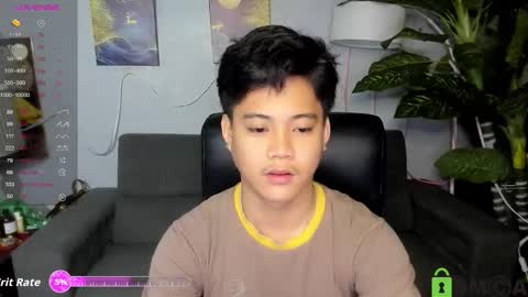 Snapshot of playful_kenzo chatting on 25, 10, 2025 Kenzo online show from 25, 10, 2025