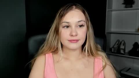 Snapshot of playgirl_valeria chatting on 28, 5, 2026 Valeria online show from 28, 5, 2026