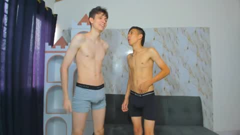 Snapshot of playhouse_boys chatting on 10, 4, 2026 Dilan and Alan online show from 10, 4, 2026