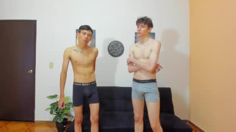 Snapshot of playhouse_boys chatting on 30, 4, 2026 Dilan and Alan online show from 30, 4, 2026
