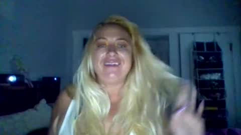 playwithmeplz11 online show from 17, 6, 2026