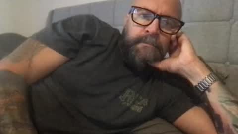 Snapshot of pleasesitonmycock chatting on 3, 5, 2026 PleaseSitOnMyCock online show from 3, 5, 2026