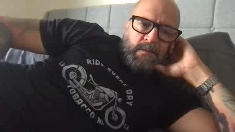 Snapshot of pleasesitonmycock chatting on 12, 5, 2026 PleaseSitOnMyCock online show from 12, 5, 2026