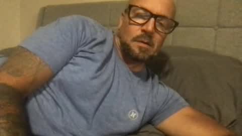 Snapshot of pleasesitonmycock chatting on 2, 8, 2026 PleaseSitOnMyCock online show from 2, 8, 2026