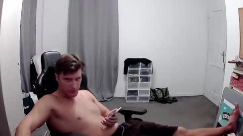 Snapshot of plkrisztian chatting on 11, 9, 2025 plkrisztian online show from 11, 9, 2025