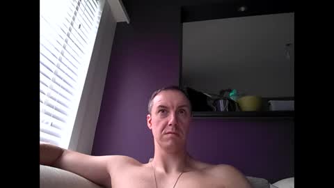 Snapshot of ploki2000 chatting on 15, 12, 2024 Kevin online show from 15, 12, 2024