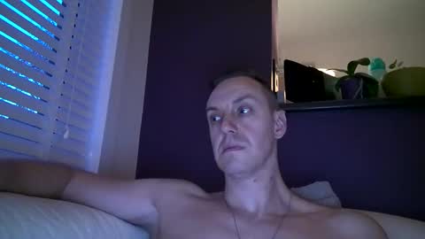 Snapshot of ploki2000 chatting on 22, 12, 2024 Kevin online show from 22, 12, 2024